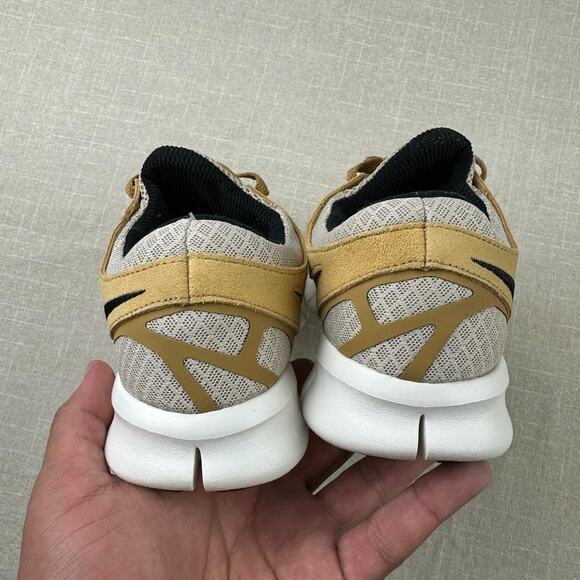 2021 Nike Free Run 2 “Beige" Women 6.5 - Picture 5 of 6